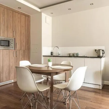 Urban - Great Location - Center - Wronia 45 Apartment