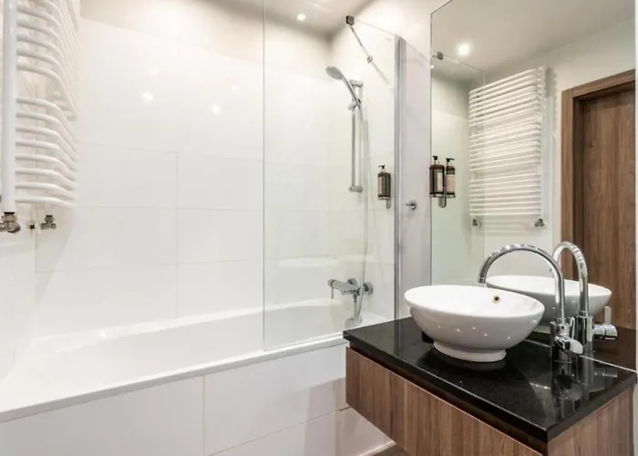 Urban - Great Location - Center - Wronia 45 Апартаменты Варшава